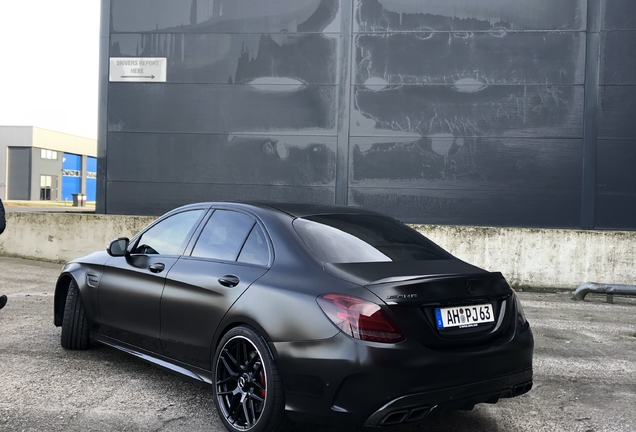 Mercedes-AMG C 63 S W205