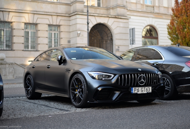 Mercedes-AMG GT 63 S X290