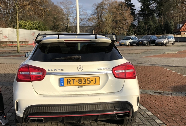 Mercedes-Benz GLA 45 AMG Edition 1