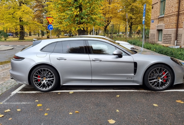 Porsche 971 Panamera GTS Sport Turismo