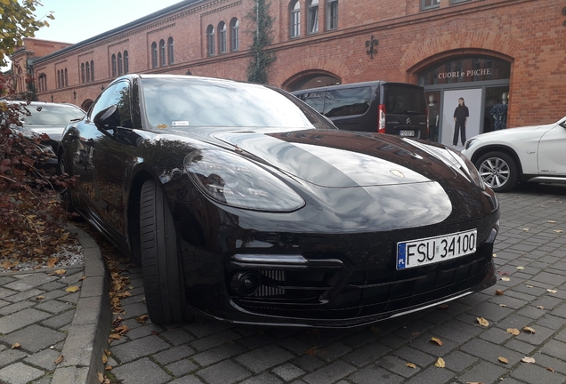 Porsche 971 Panamera Turbo S E-Hybrid