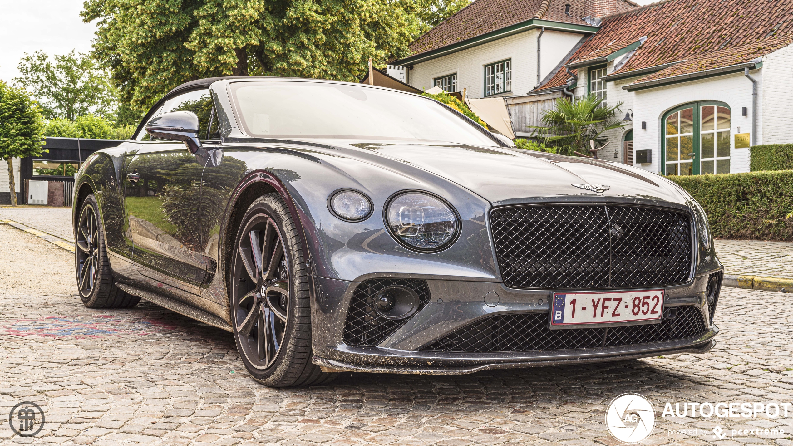 Bentley Continental GTC V8 2020