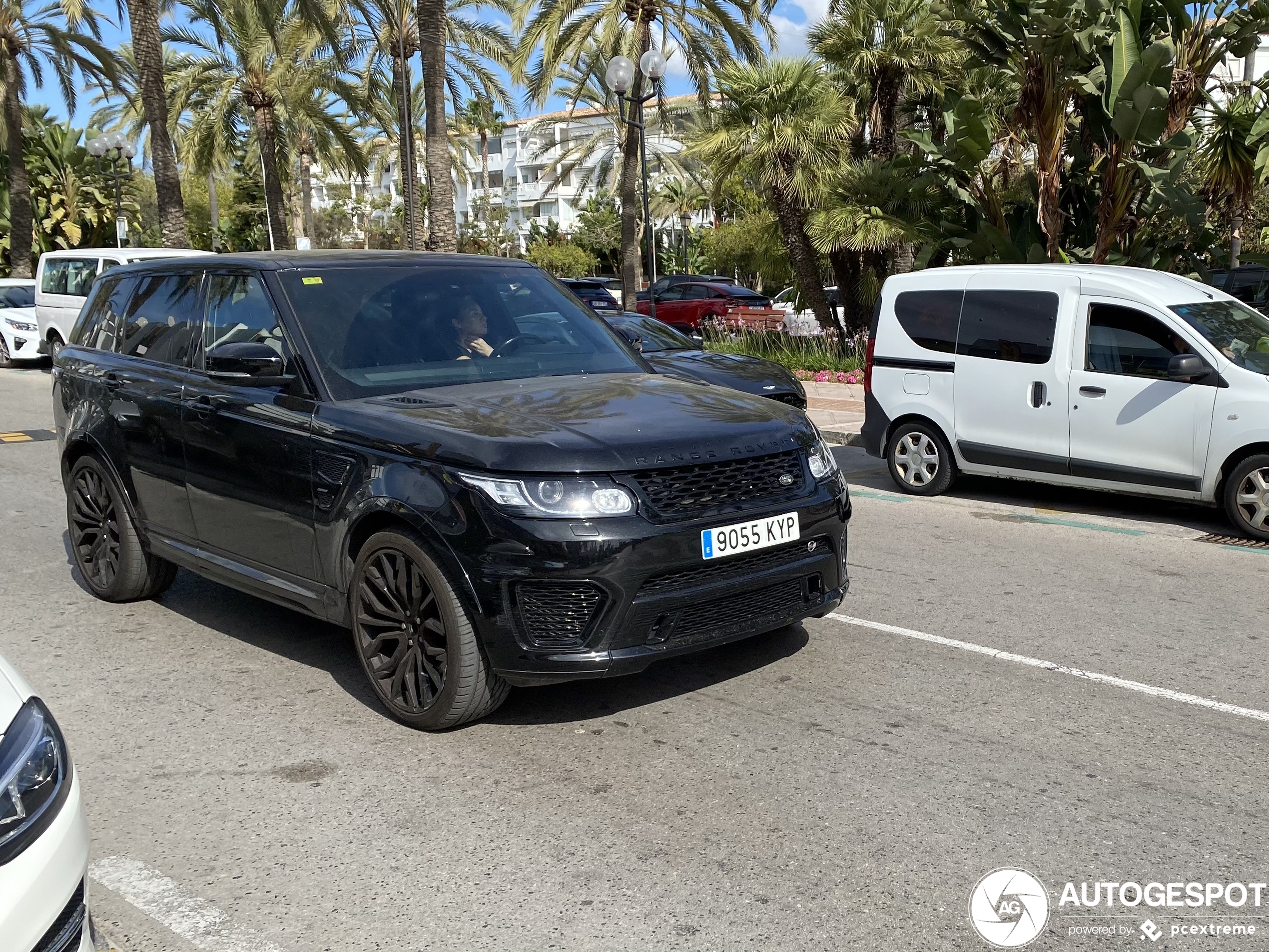 Land Rover Range Rover Sport SVR