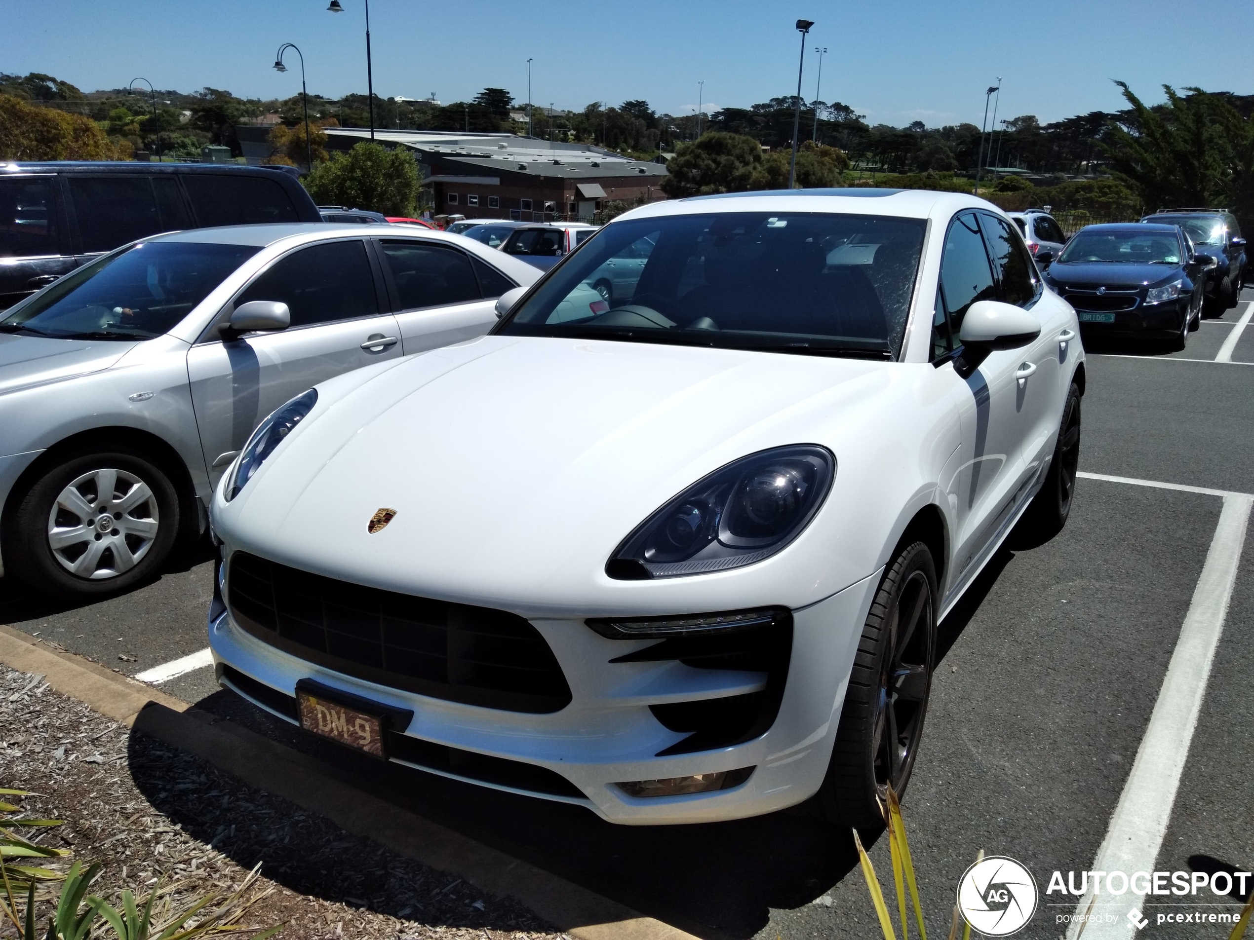 Porsche 95B Macan GTS