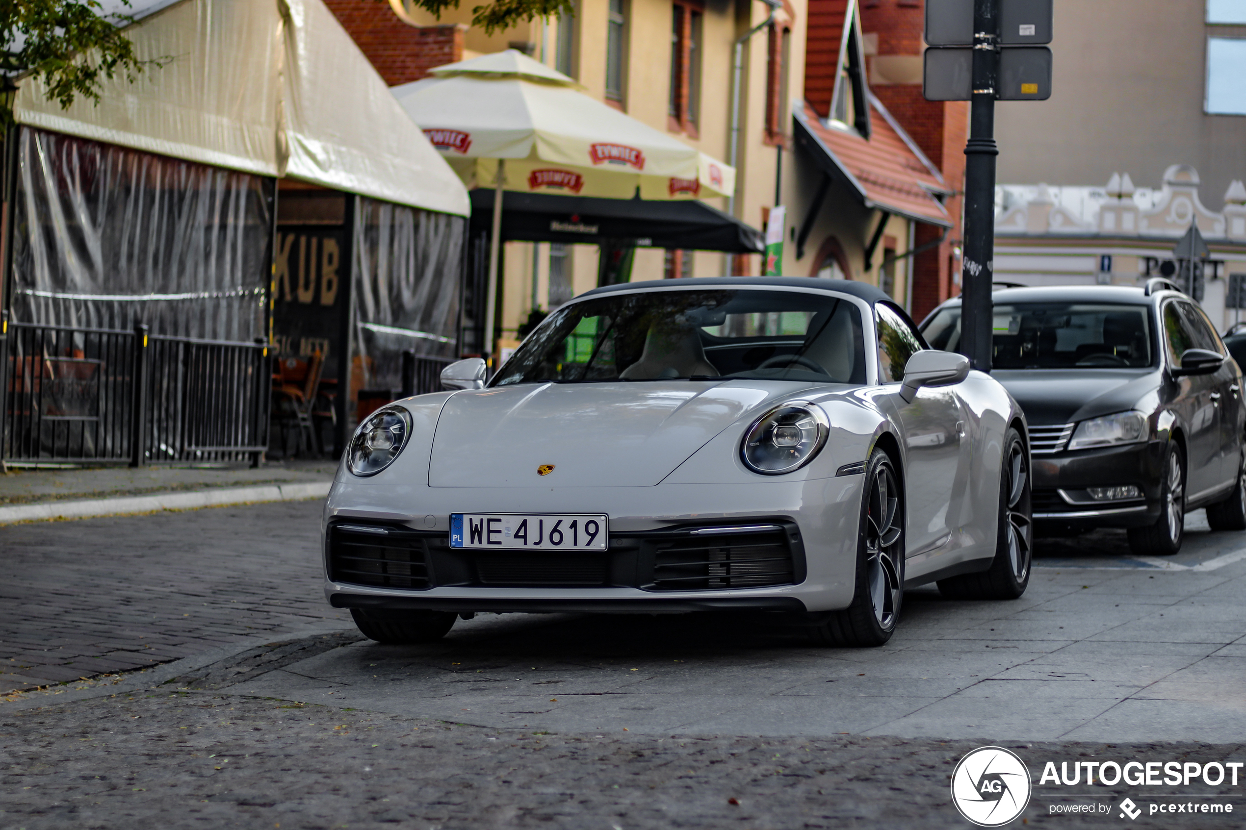 Porsche 992 Carrera 4S Cabriolet