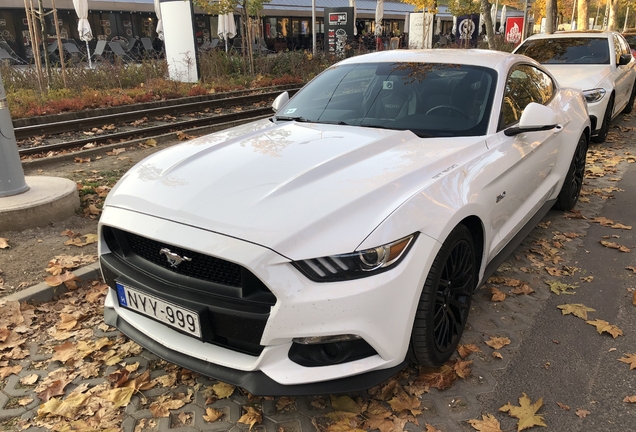 Ford Mustang GT 2015