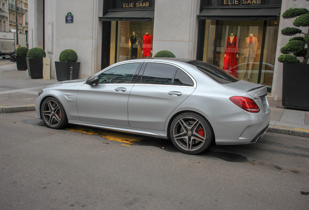 Mercedes-AMG C 63 S W205