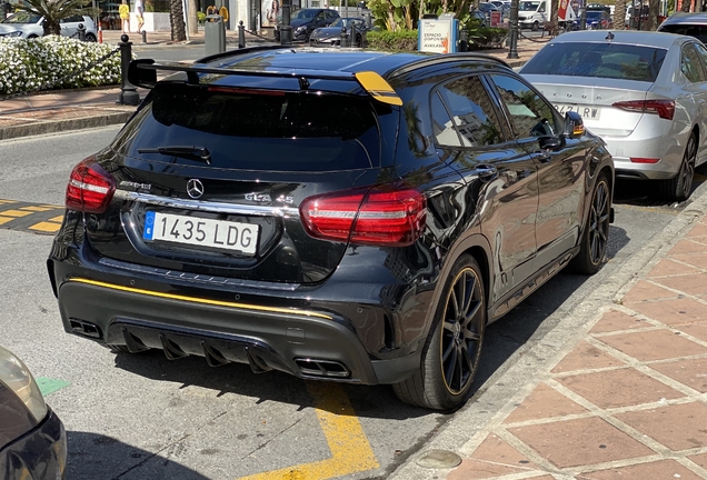 Mercedes-AMG GLA 45 X156 Yellow Night Edition