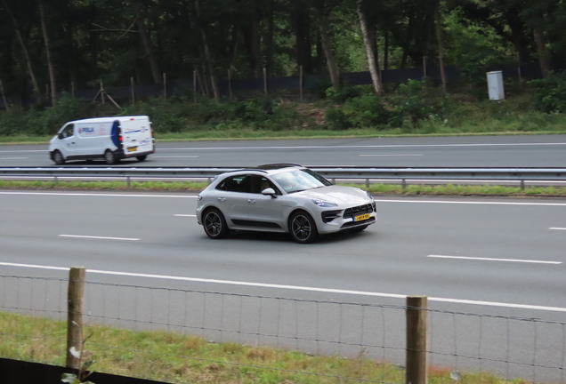 Porsche 95B Macan GTS MkII