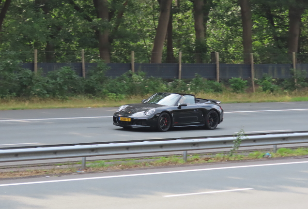 Porsche 991 Carrera 4 GTS Cabriolet MkII