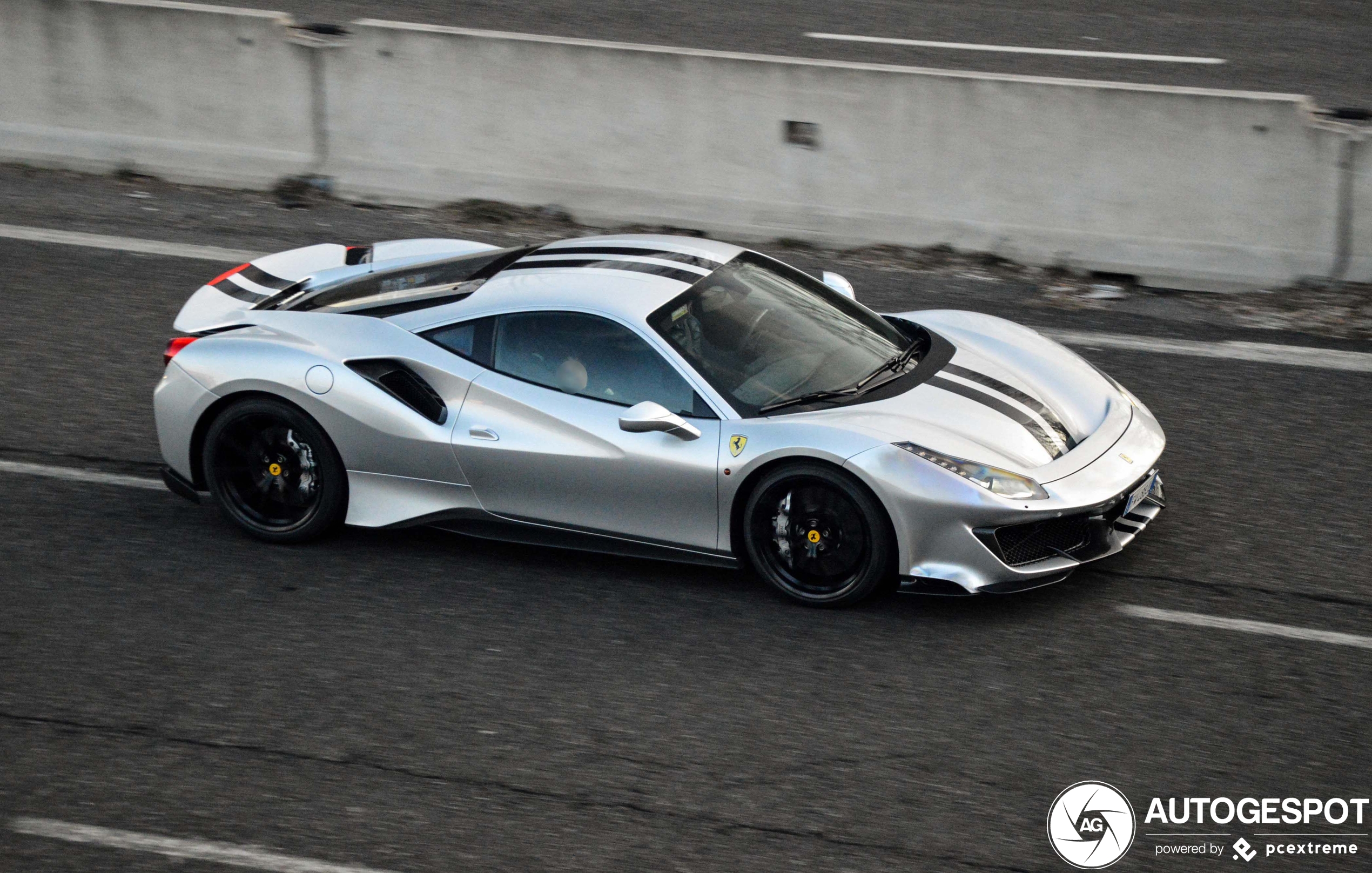 Ferrari 488 Pista