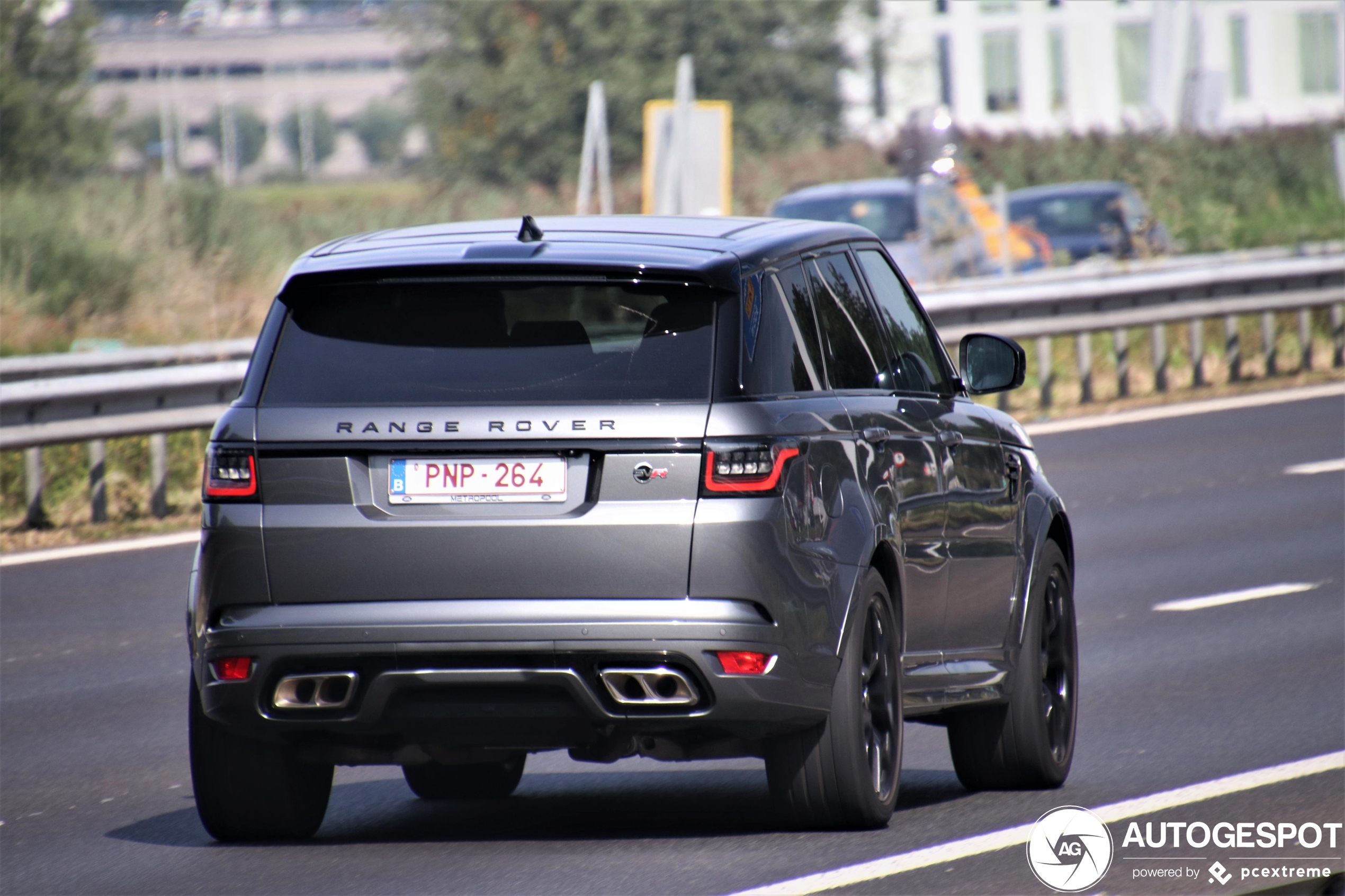 Land Rover Range Rover Sport SVR 2018