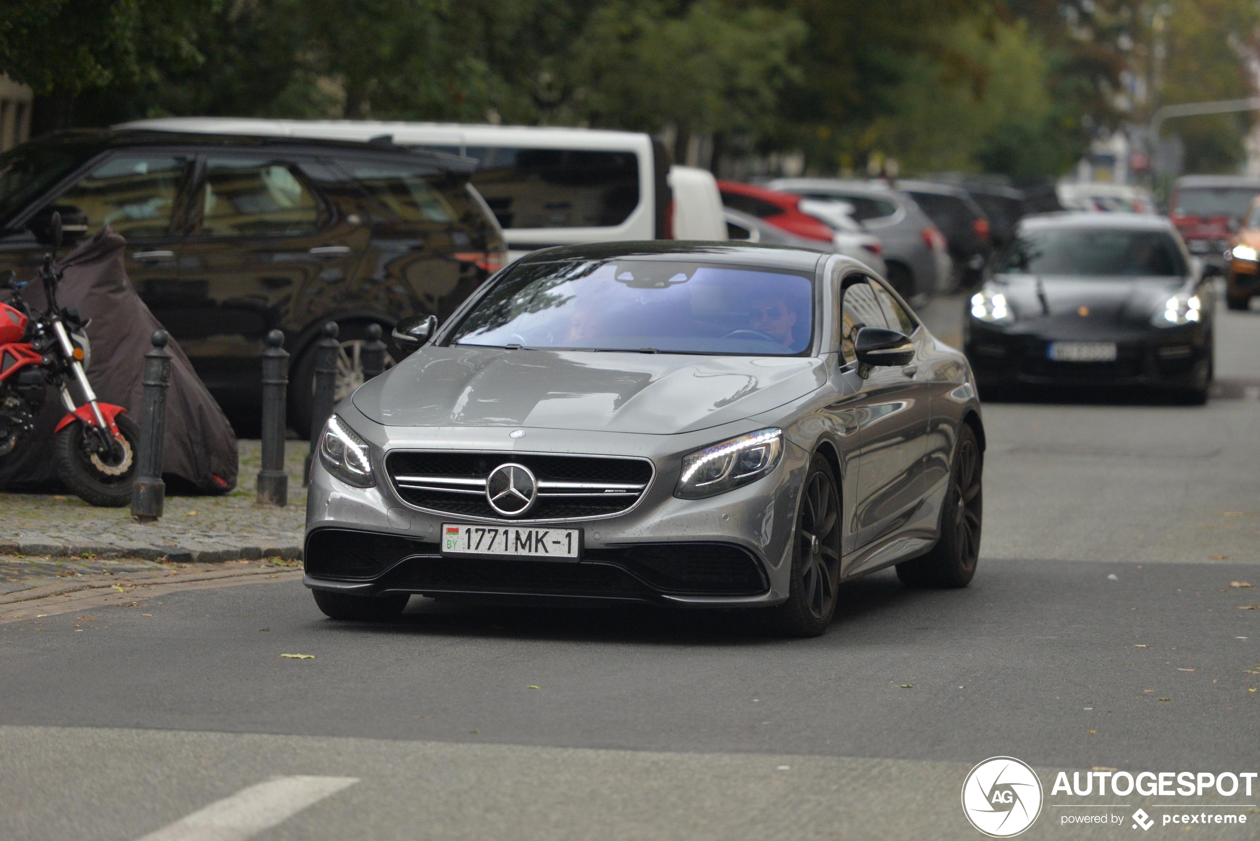 Mercedes-Benz S 63 AMG Coupé C217