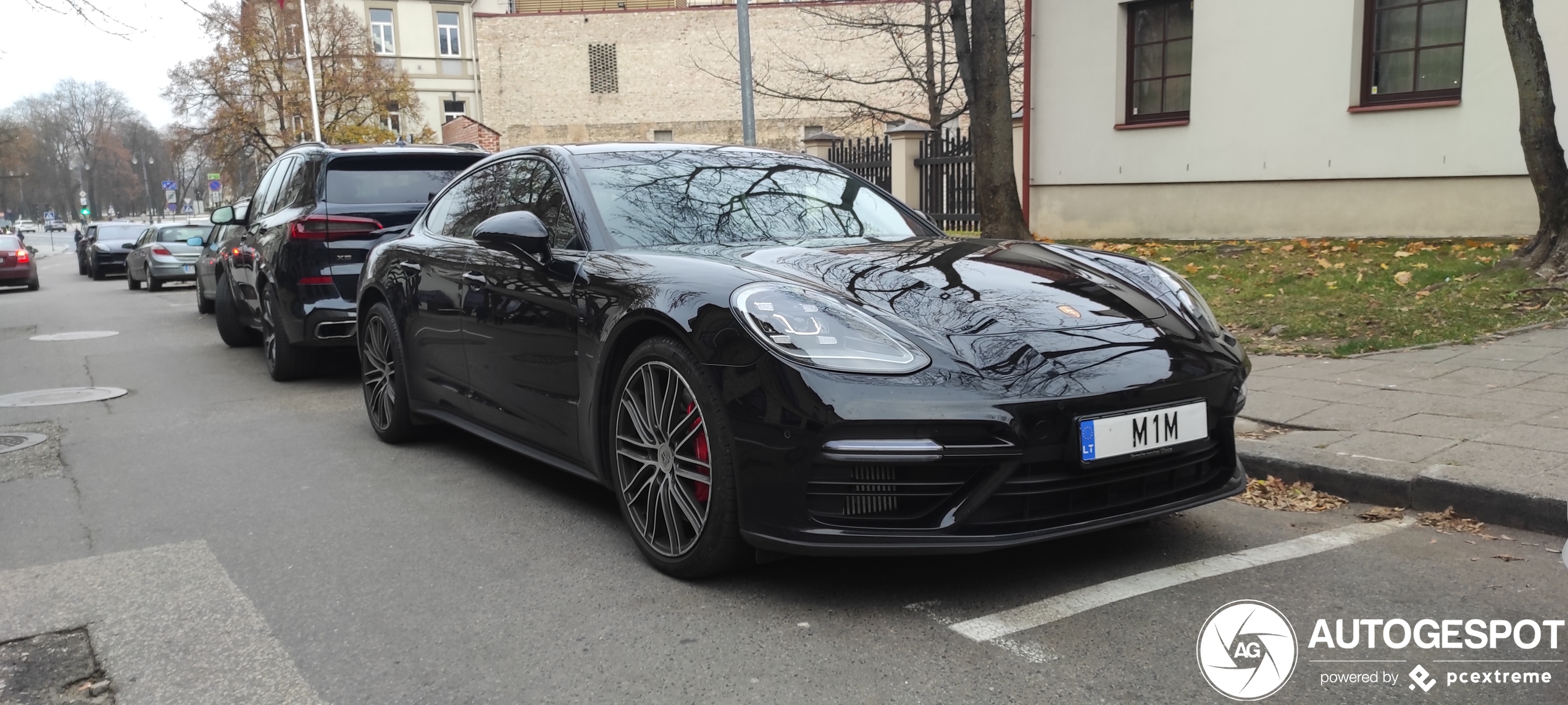 Porsche 971 Panamera Turbo