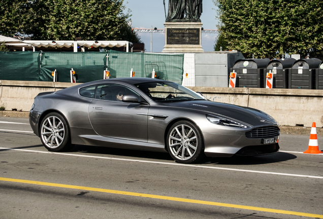 Aston Martin DB9 2013