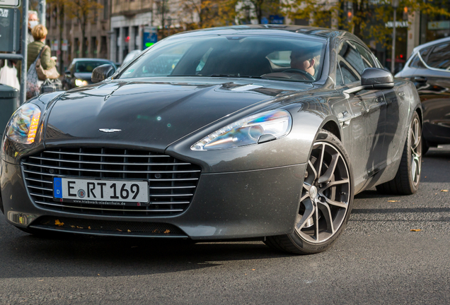 Aston Martin Rapide S