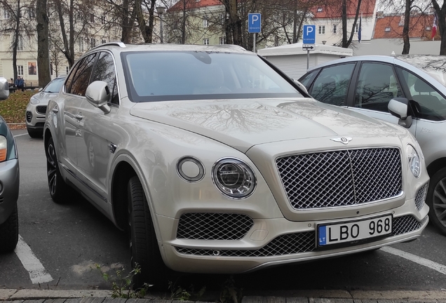 Bentley Bentayga V8