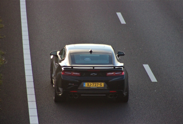 Chevrolet Camaro ZL1 2016