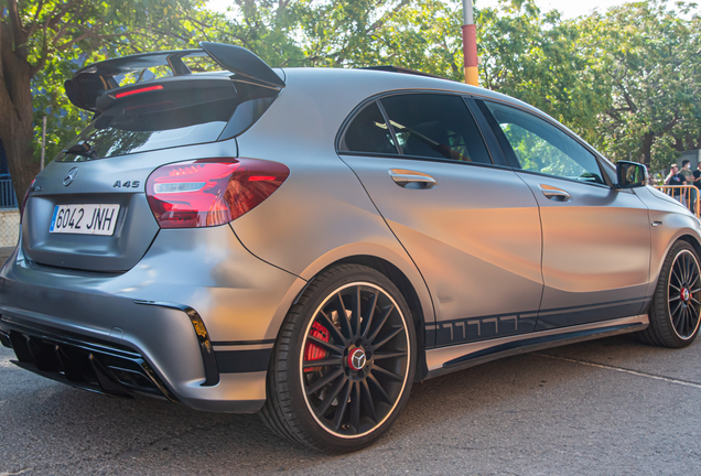 Mercedes-AMG A 45 W176 2015