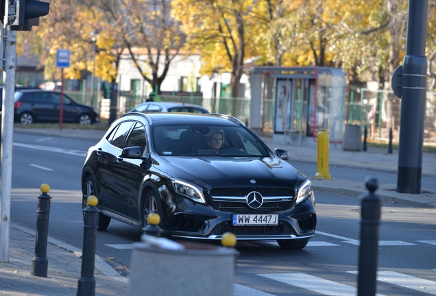 Mercedes-AMG GLA 45 X156 2017