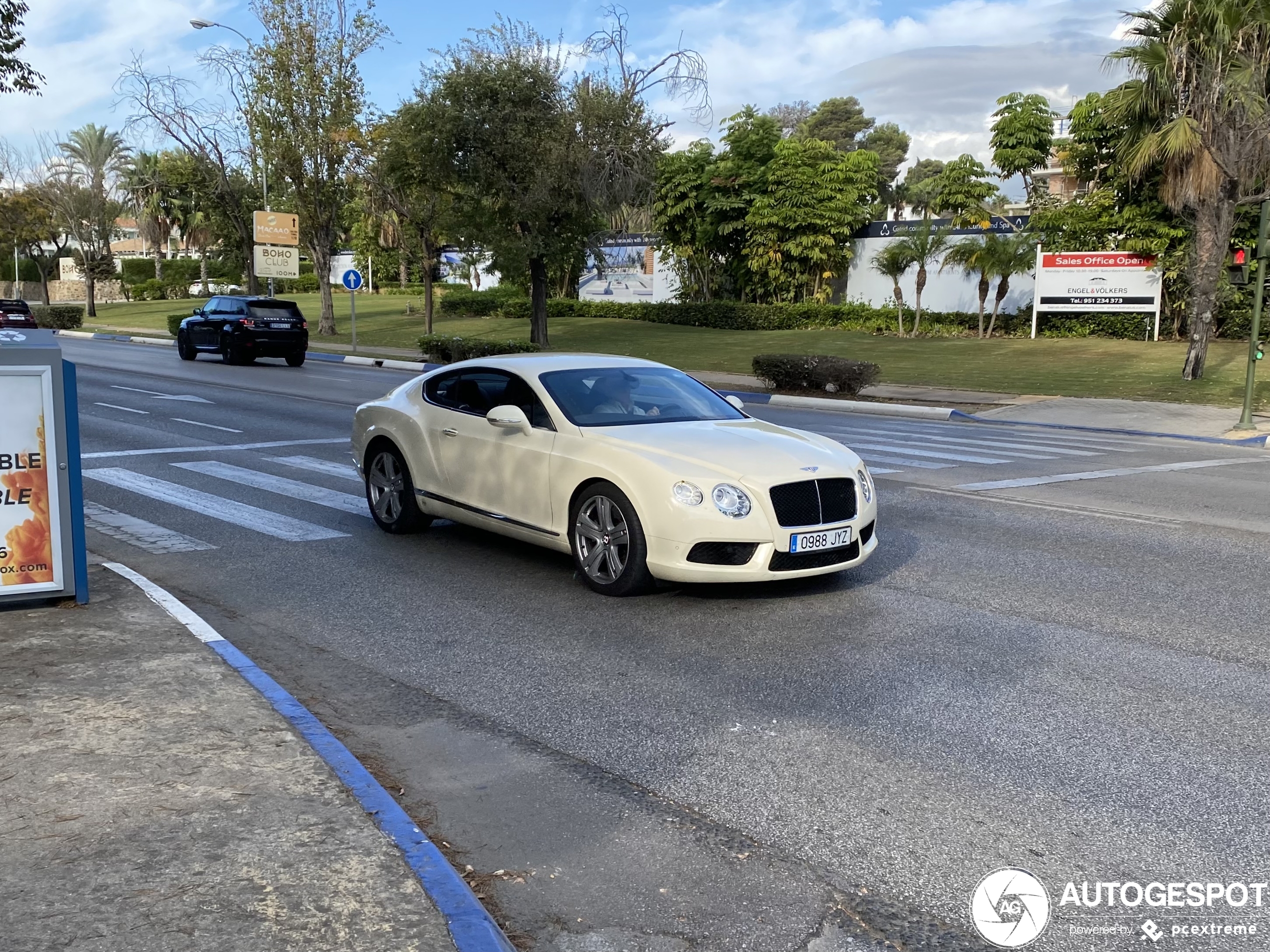 Bentley Continental GT V8