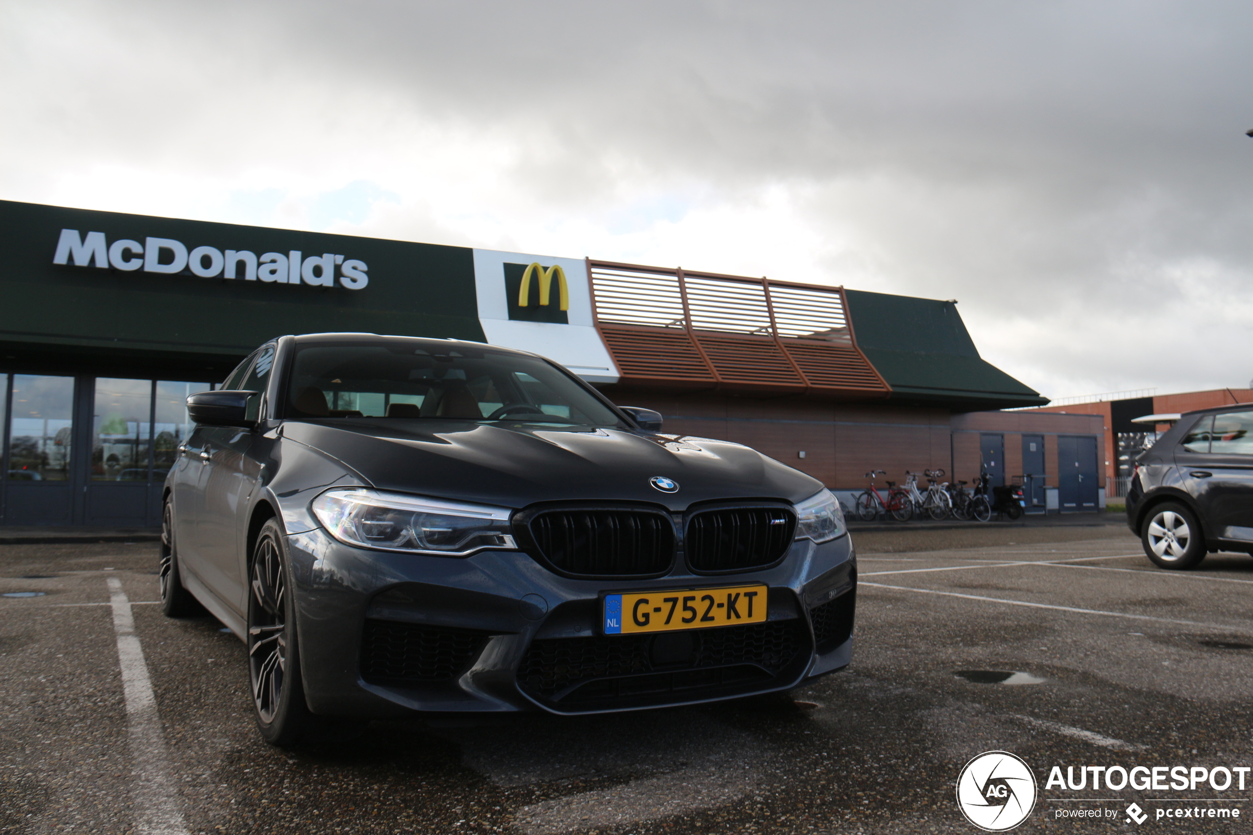 BMW M5 F90