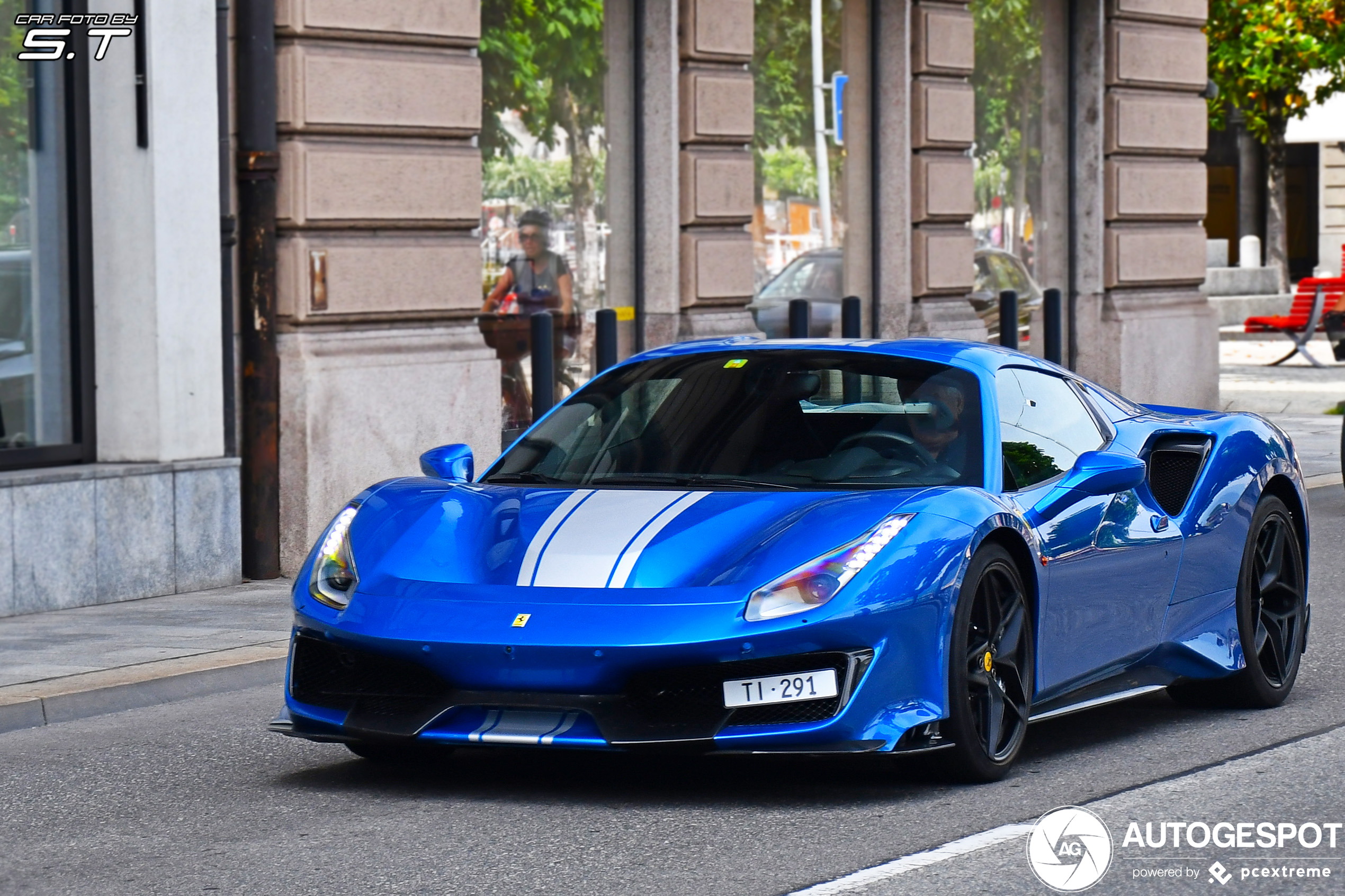 Ferrari 488 Pista Spider