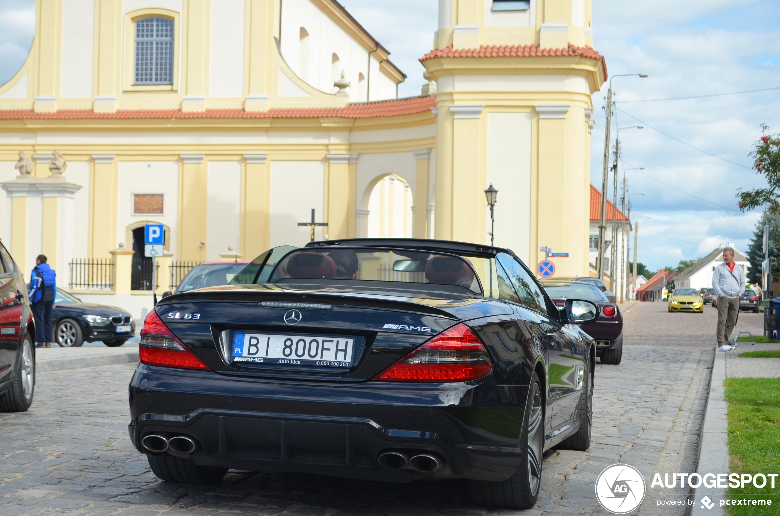 Mercedes-Benz SL 63 AMG