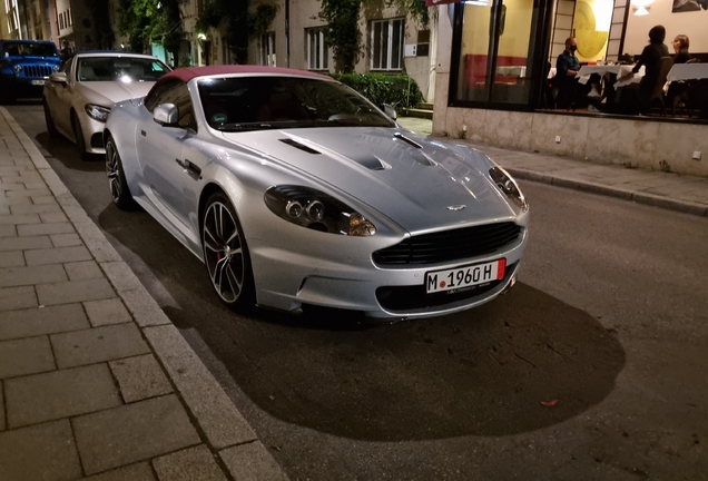 Aston Martin DBS Volante