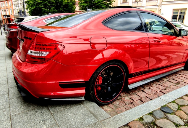 Mercedes-Benz C 63 AMG Coupé Edition 507