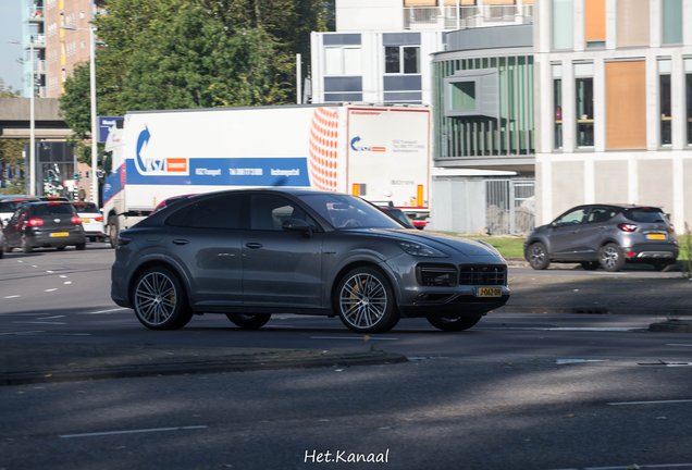 Porsche Cayenne Coupé Turbo S E-Hybrid