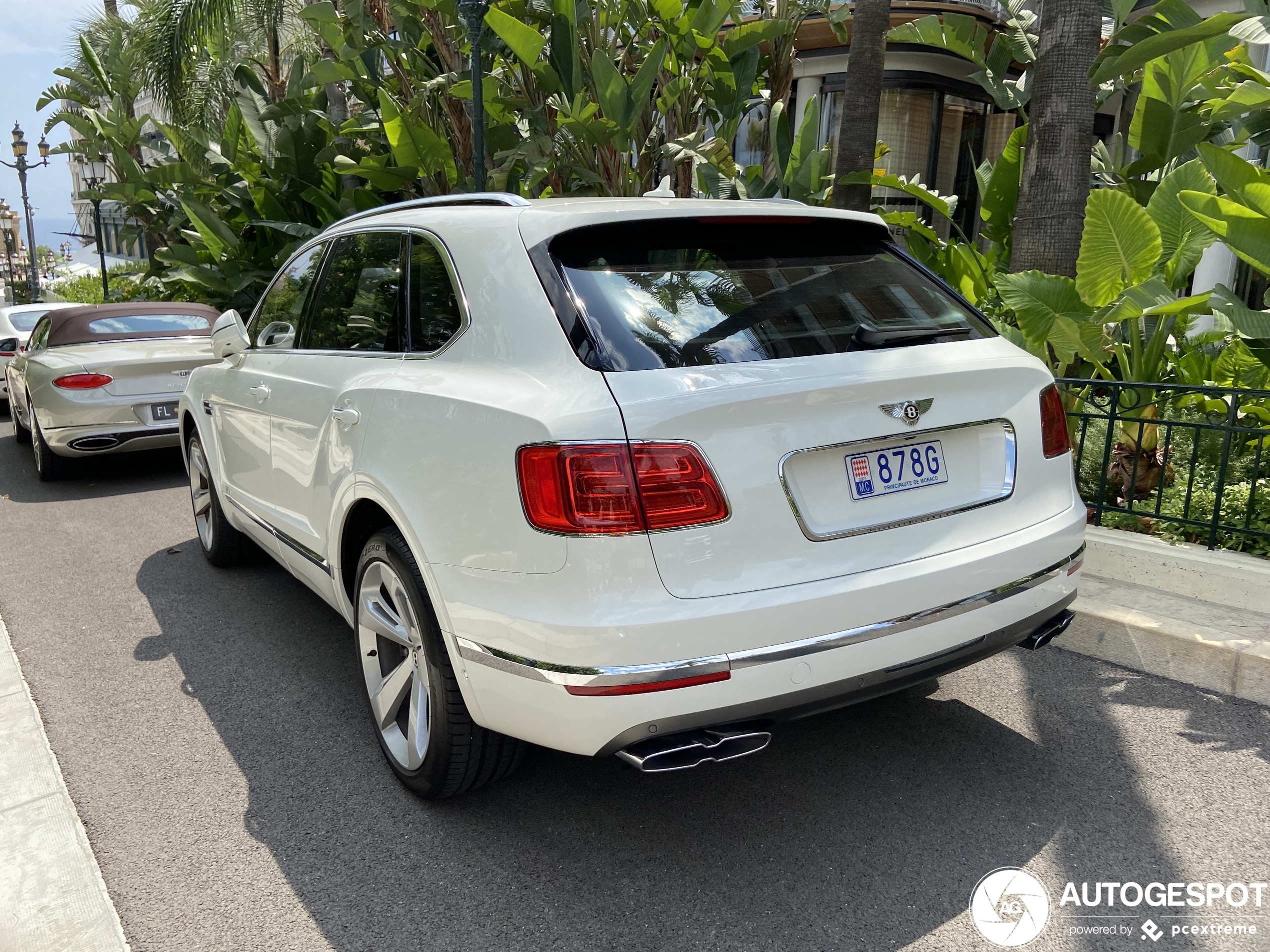 Bentley Bentayga V8