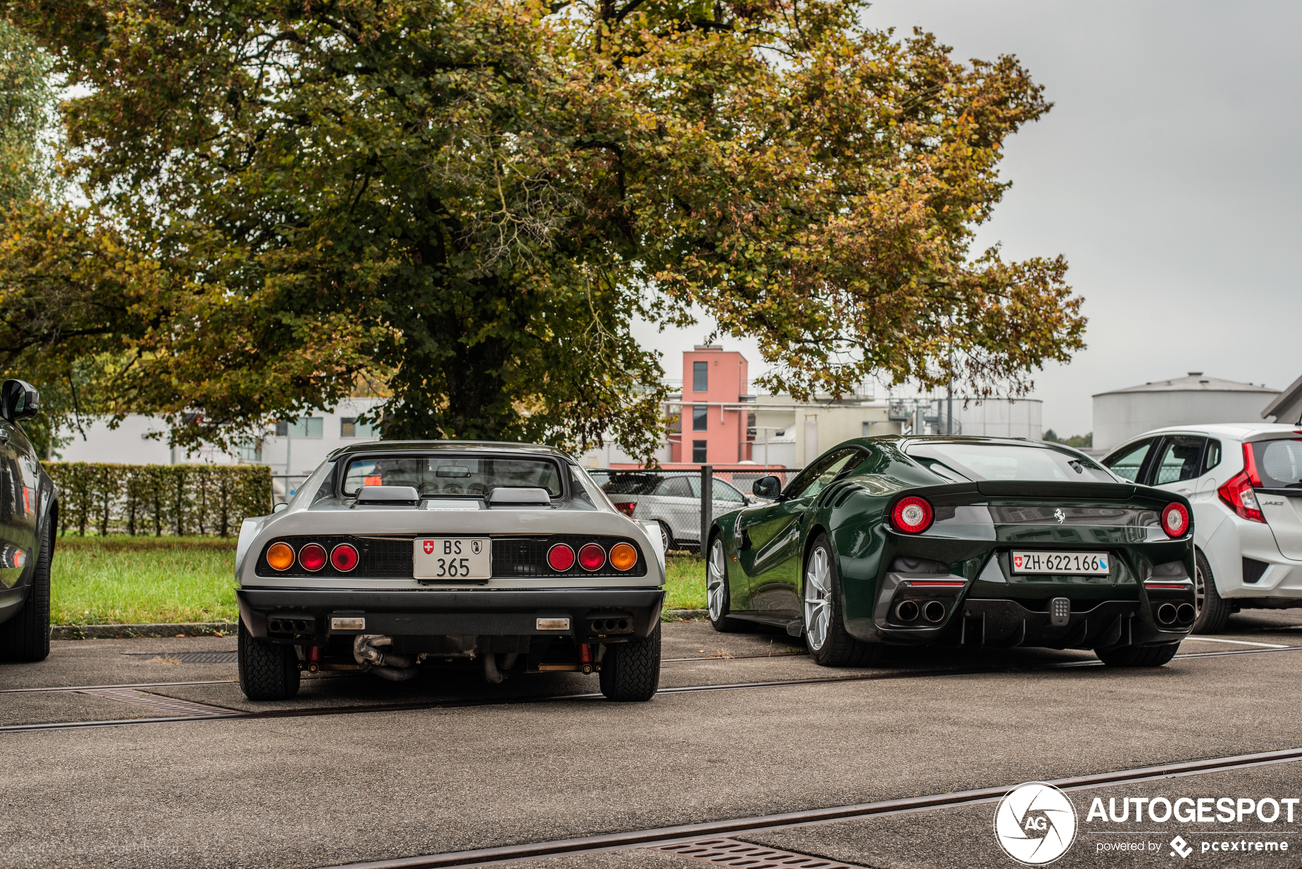 Zeer fijn Zwitsers Ferrari duo gespot!