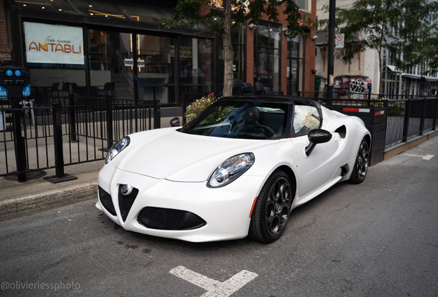 Alfa Romeo 4C Spider