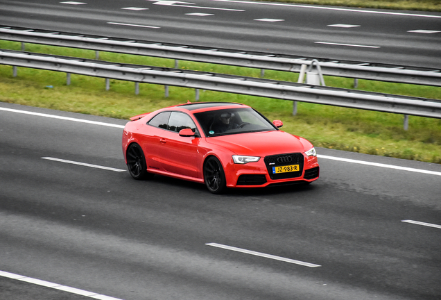 Audi RS5 B8 2012