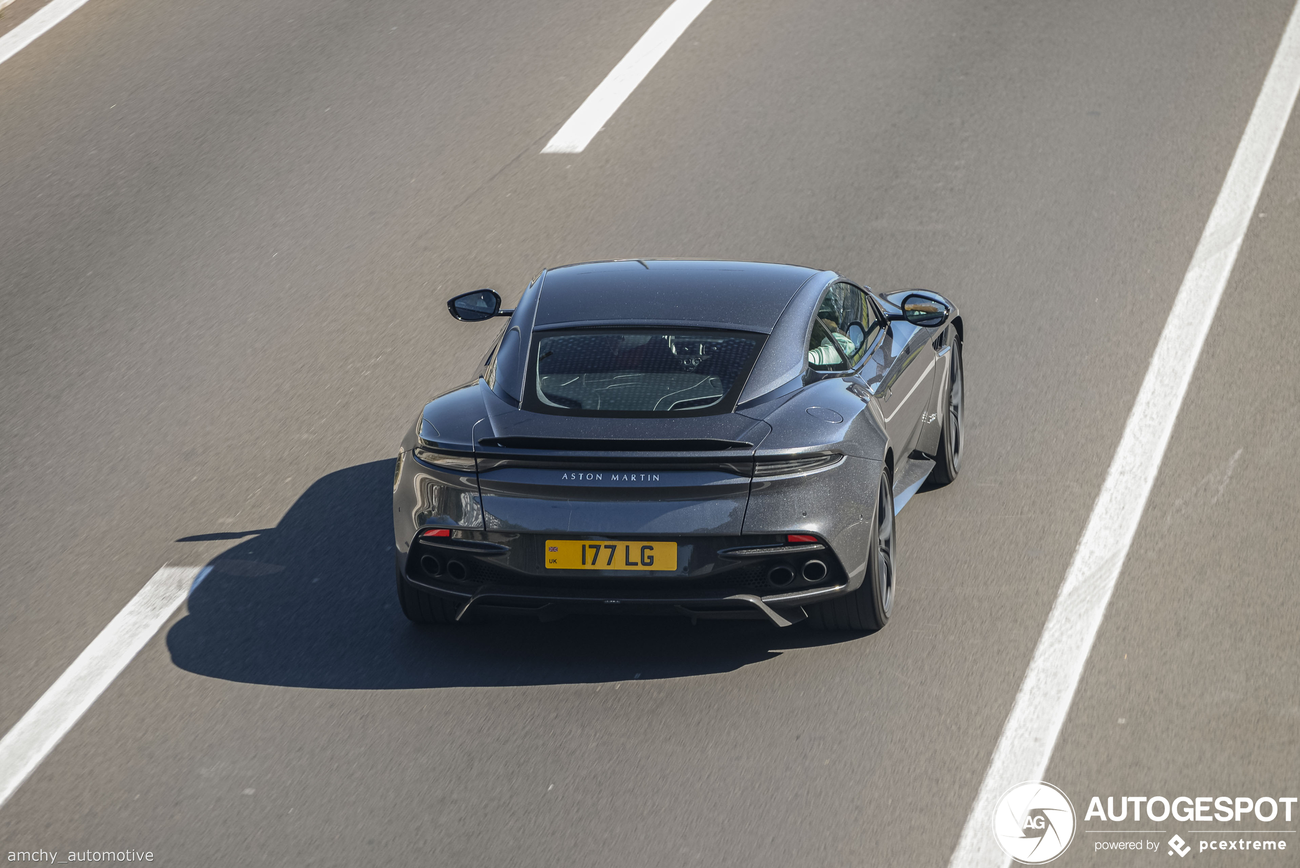 Aston Martin DBS Superleggera