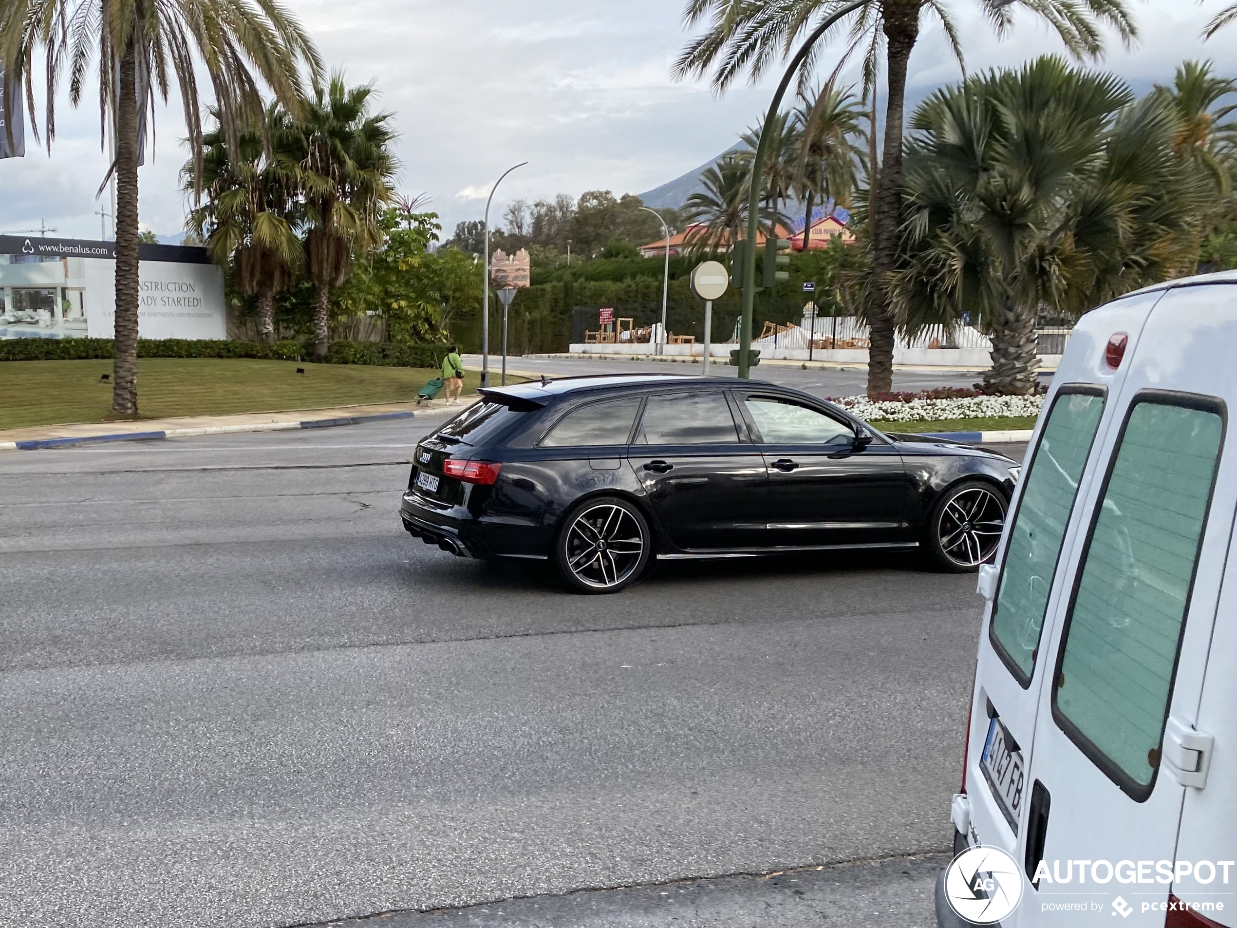 Audi RS6 Avant C7