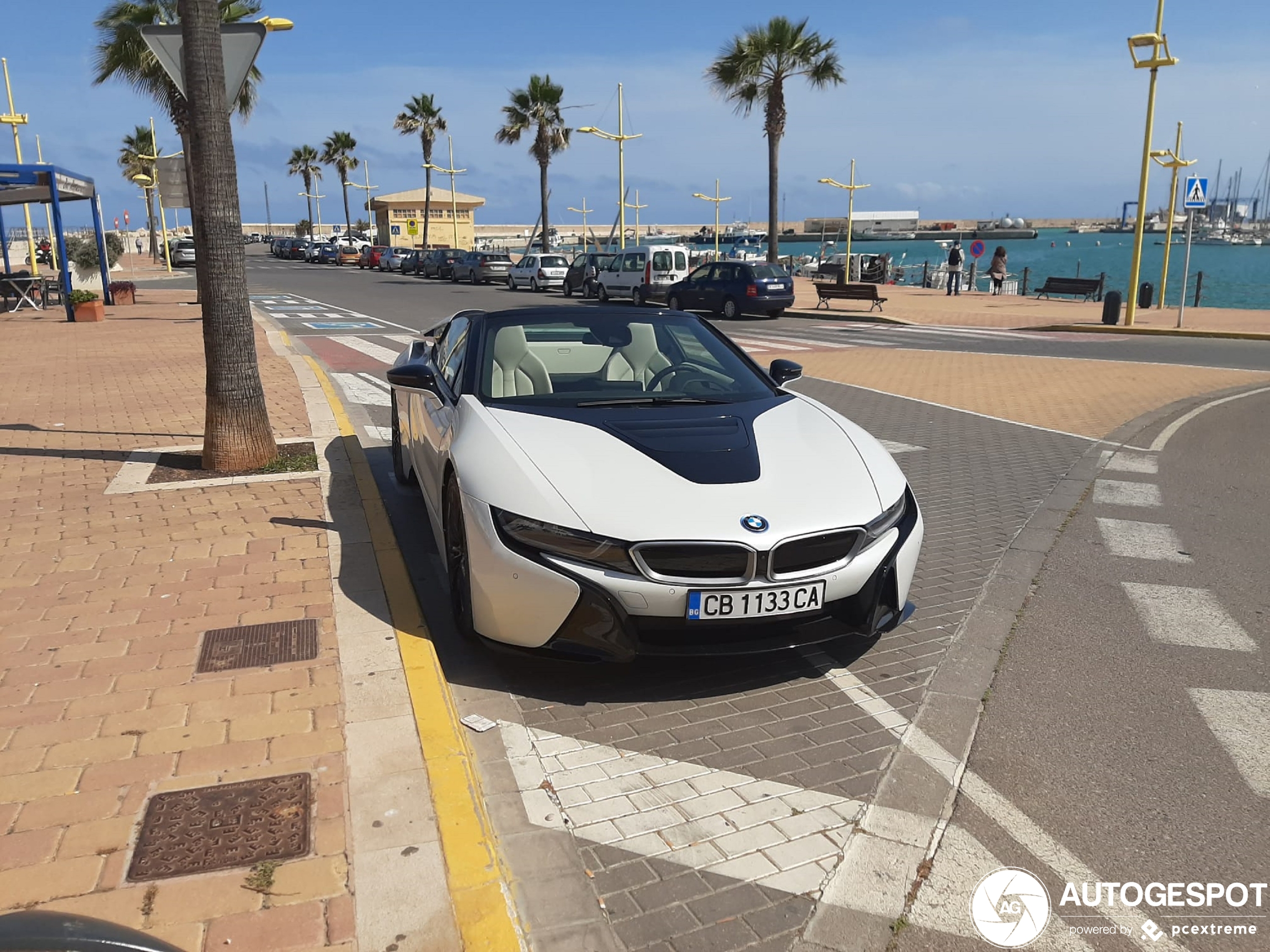 BMW i8 Roadster