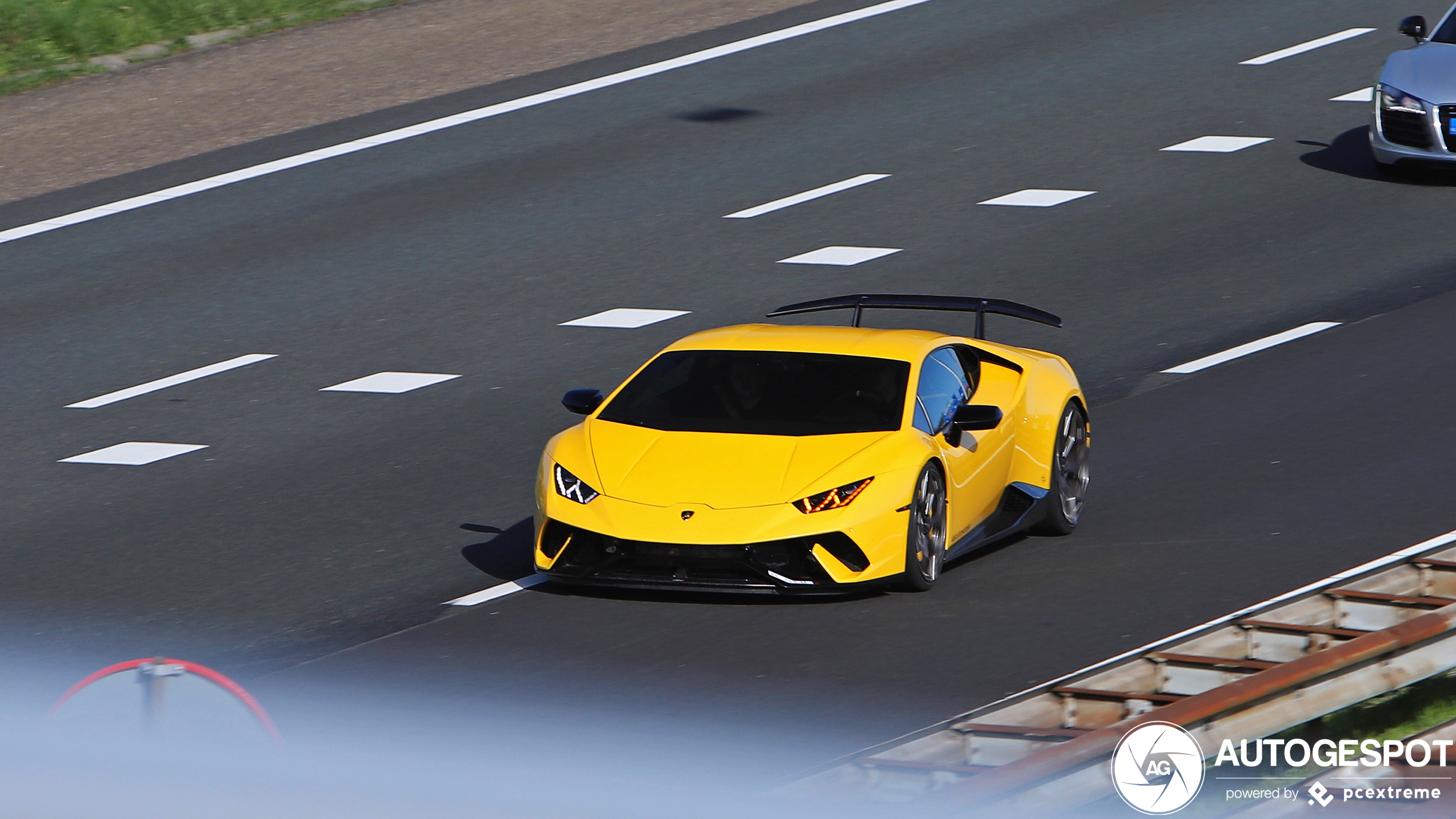 Lamborghini Huracán LP640-4 Performante