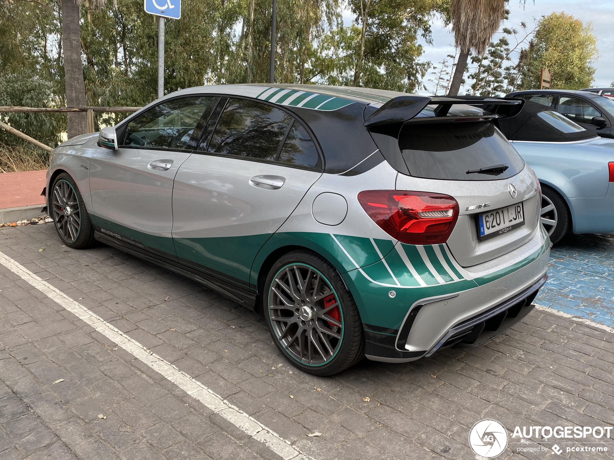 Mercedes-AMG A 45 W176 Petronas 2015 World Champions Edition