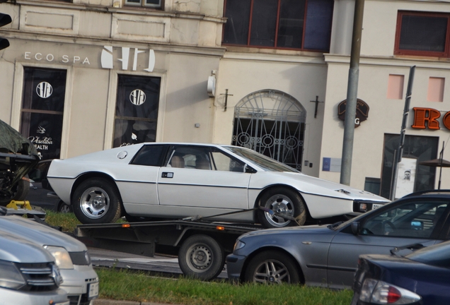 Lotus Esprit S1