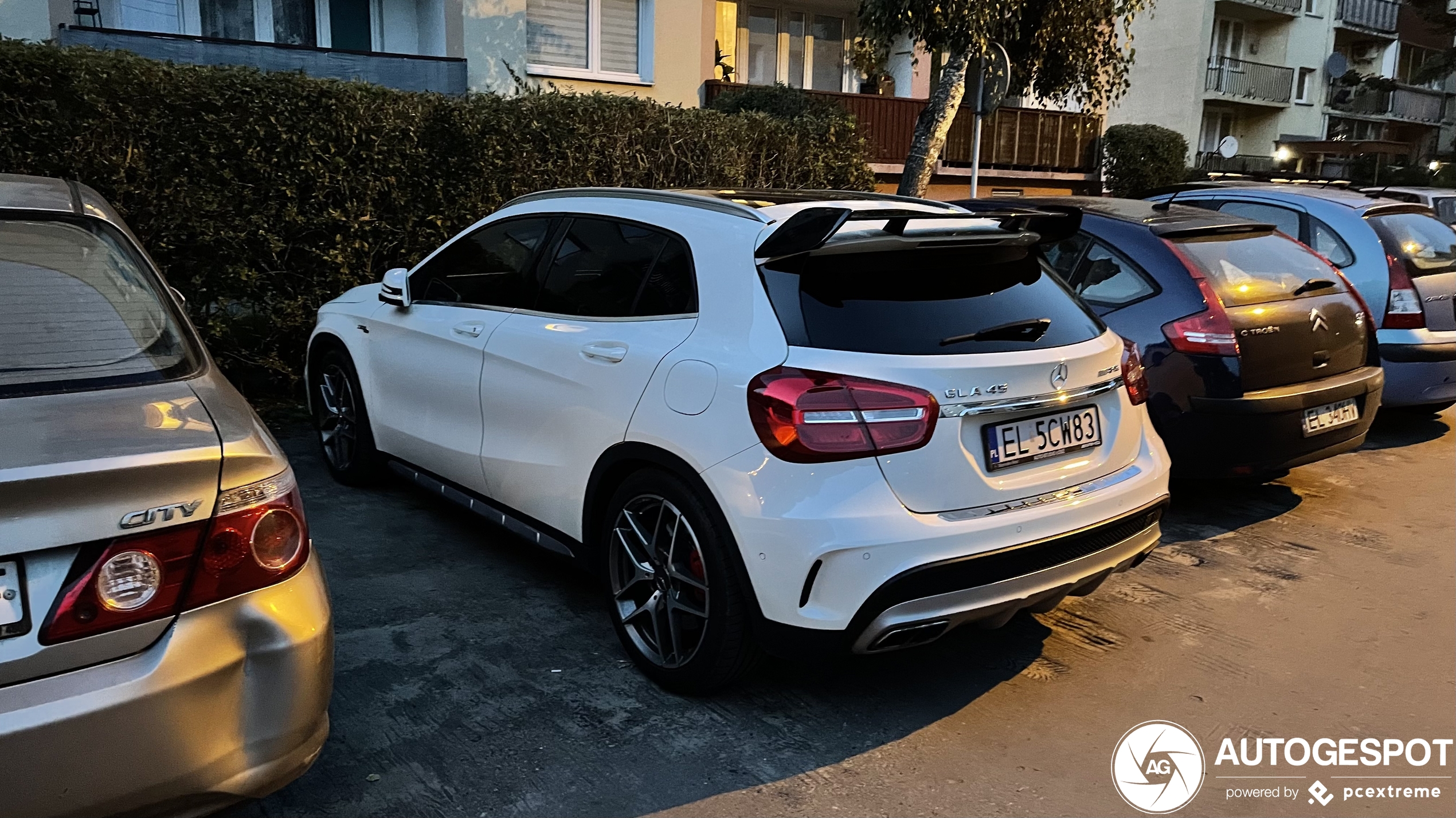 Mercedes-Benz GLA 45 AMG X156