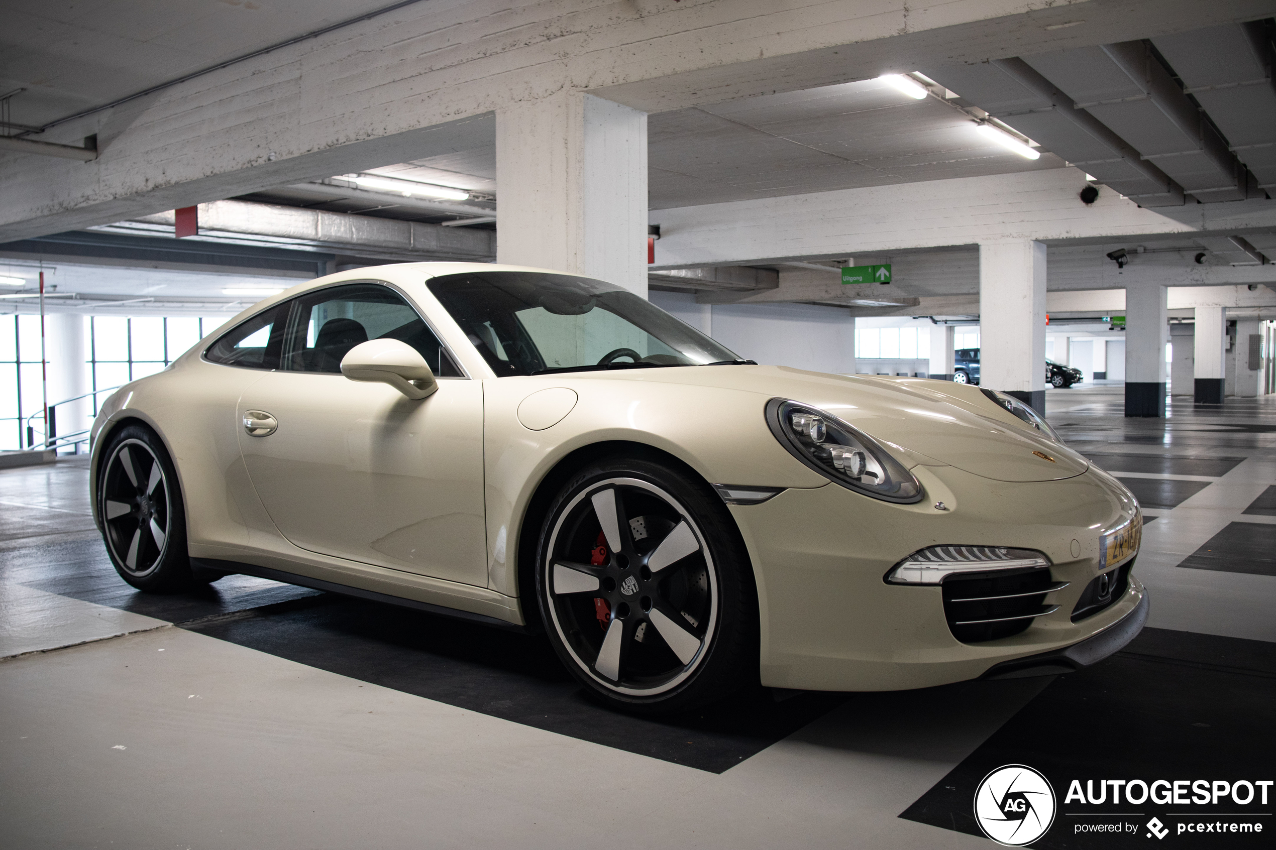 Porsche 991 50th Anniversary Edition