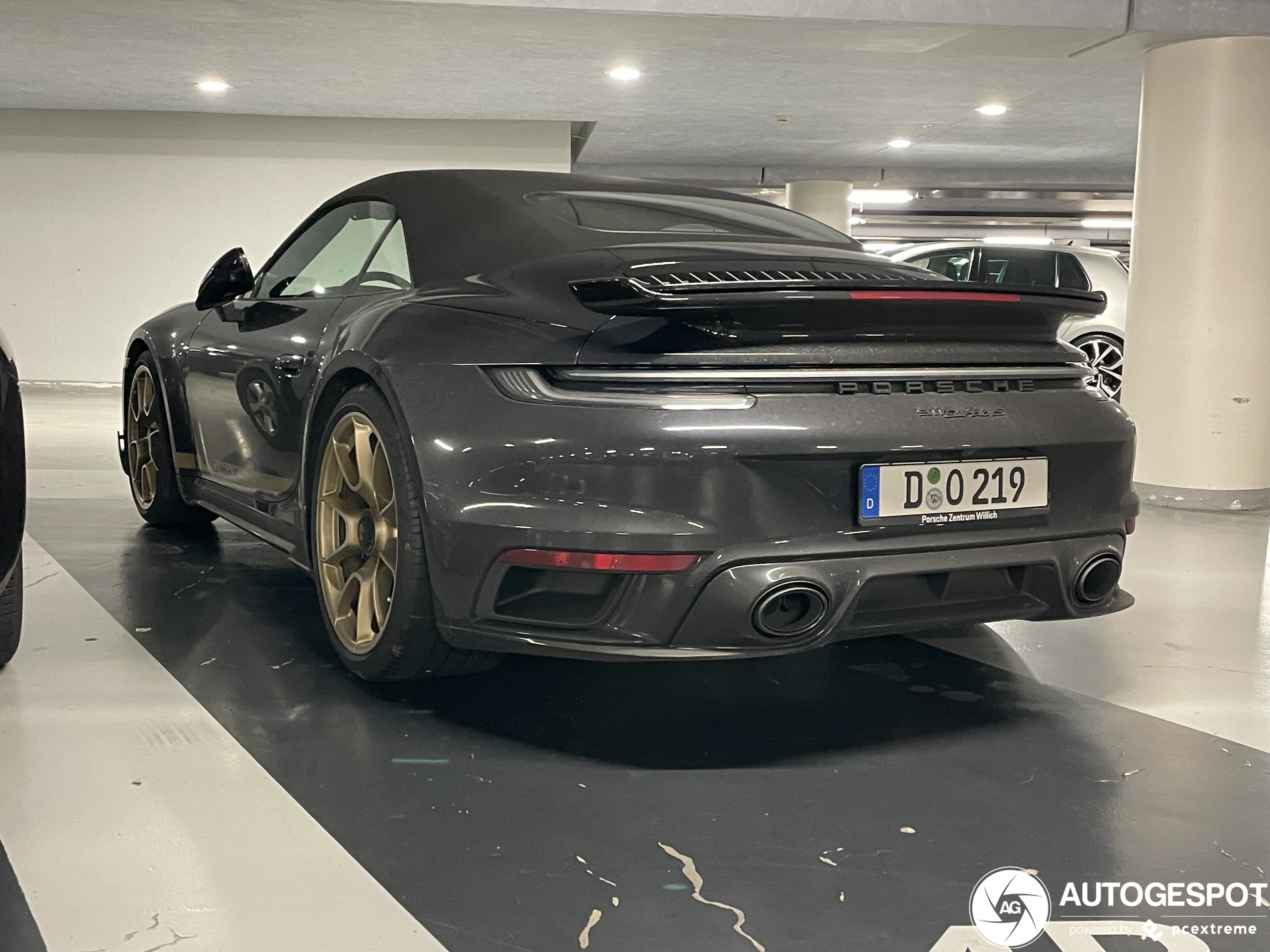 Porsche 992 Turbo S Cabriolet