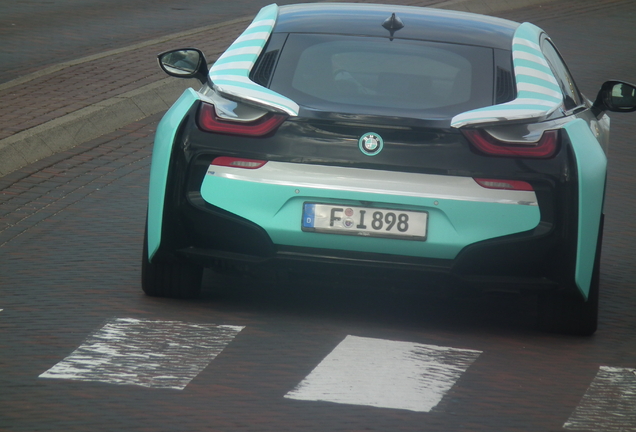 BMW i8