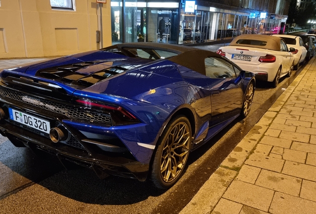 Lamborghini Huracán LP640-4 EVO Spyder