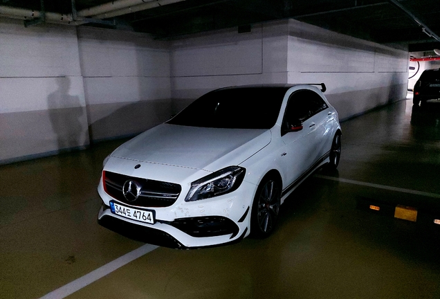 Mercedes-AMG A 45 W176 2015