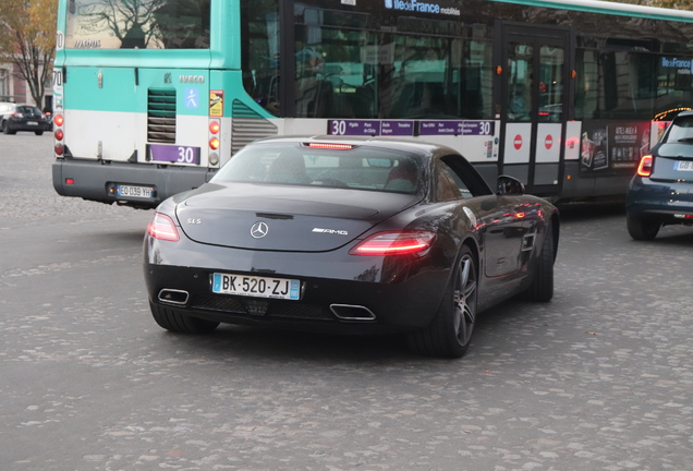 Mercedes-Benz SLS AMG