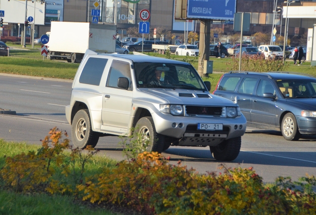 Mitsubishi Pajero Evolution