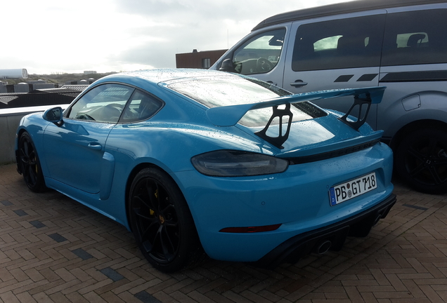 Porsche 718 Cayman GT4